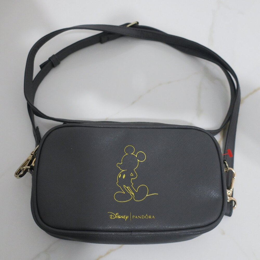Pandora Disney Mickey Mouse Wristlet Clutch Purse Gray Limited Edition w/ Strap
